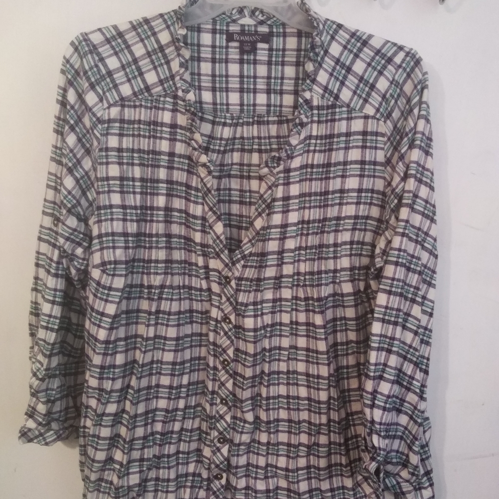Romans button front top